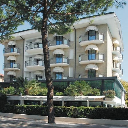 Hotel Liverpool Cervia Eksteriør bilde